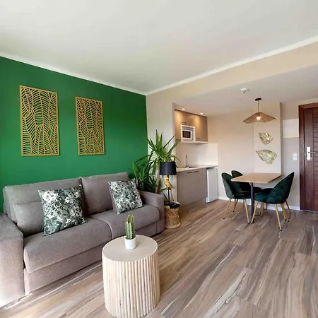 Ferrera Apartment