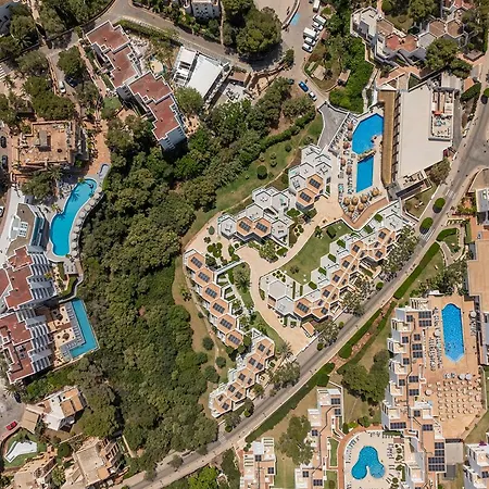 Ferrera Apartment *
