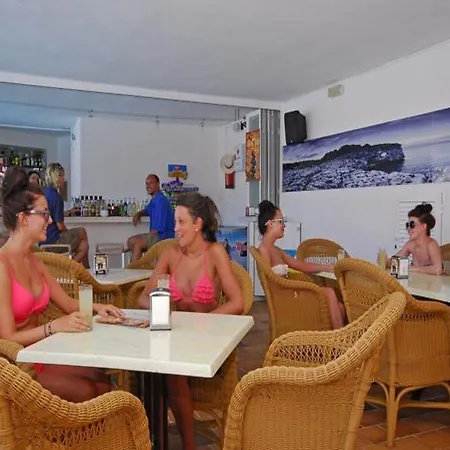 Ferrera Apartment